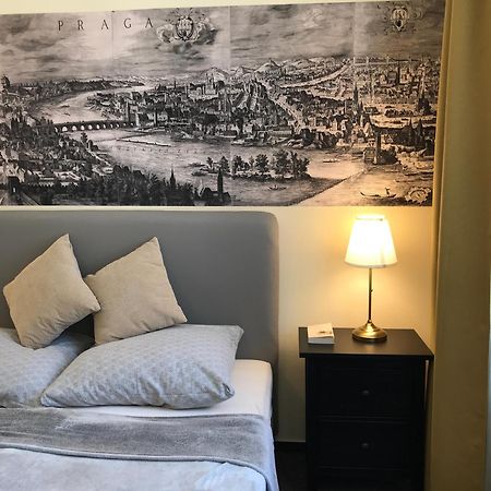 Light Rooms Prag Rum bild